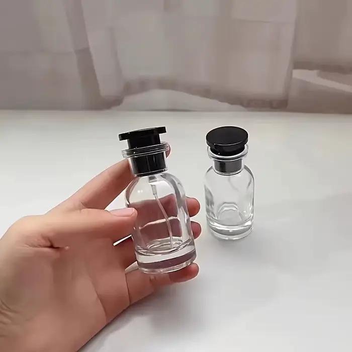 Bouteille rechargeable en verre haut de gamme FIGHTYU vaporisateur portable 30ml pour parfum voyage femme homme occassions spéciales