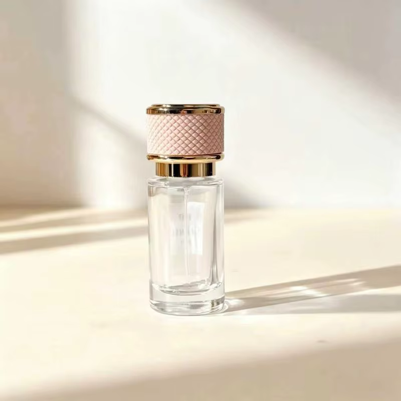 Flacon pulvérisateur de parfum en verre rechargeable vide 20 ml avec couvercle à vis en cuir, brume 
